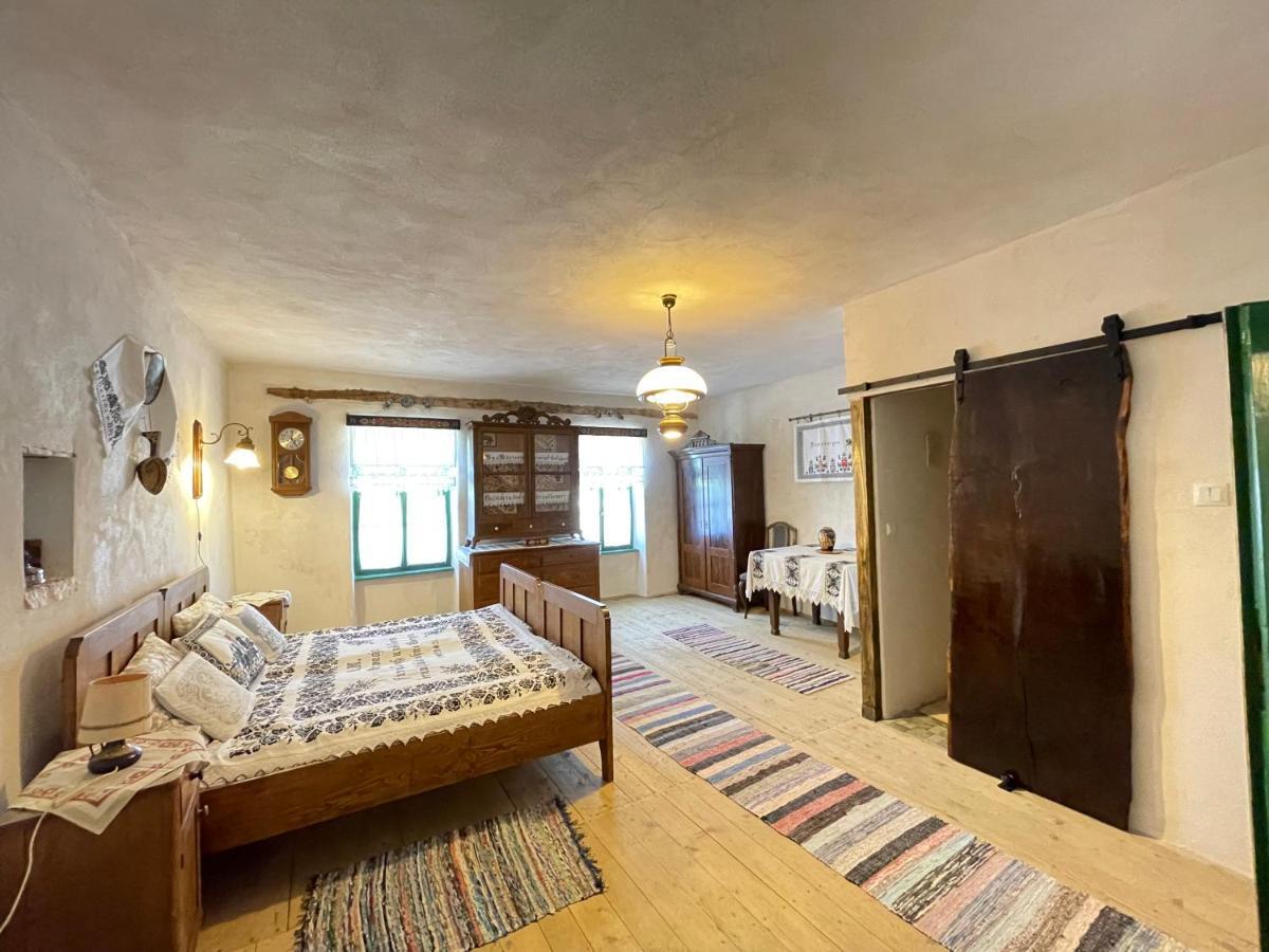Saschiz 175 Guesthouse Екстер'єр фото