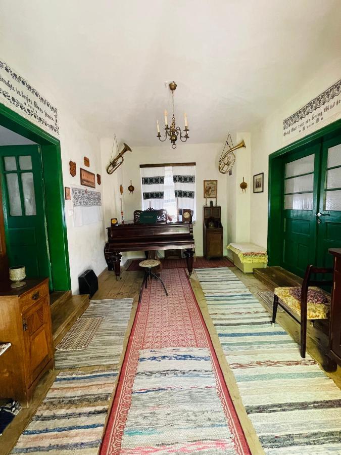 Saschiz 175 Guesthouse Екстер'єр фото